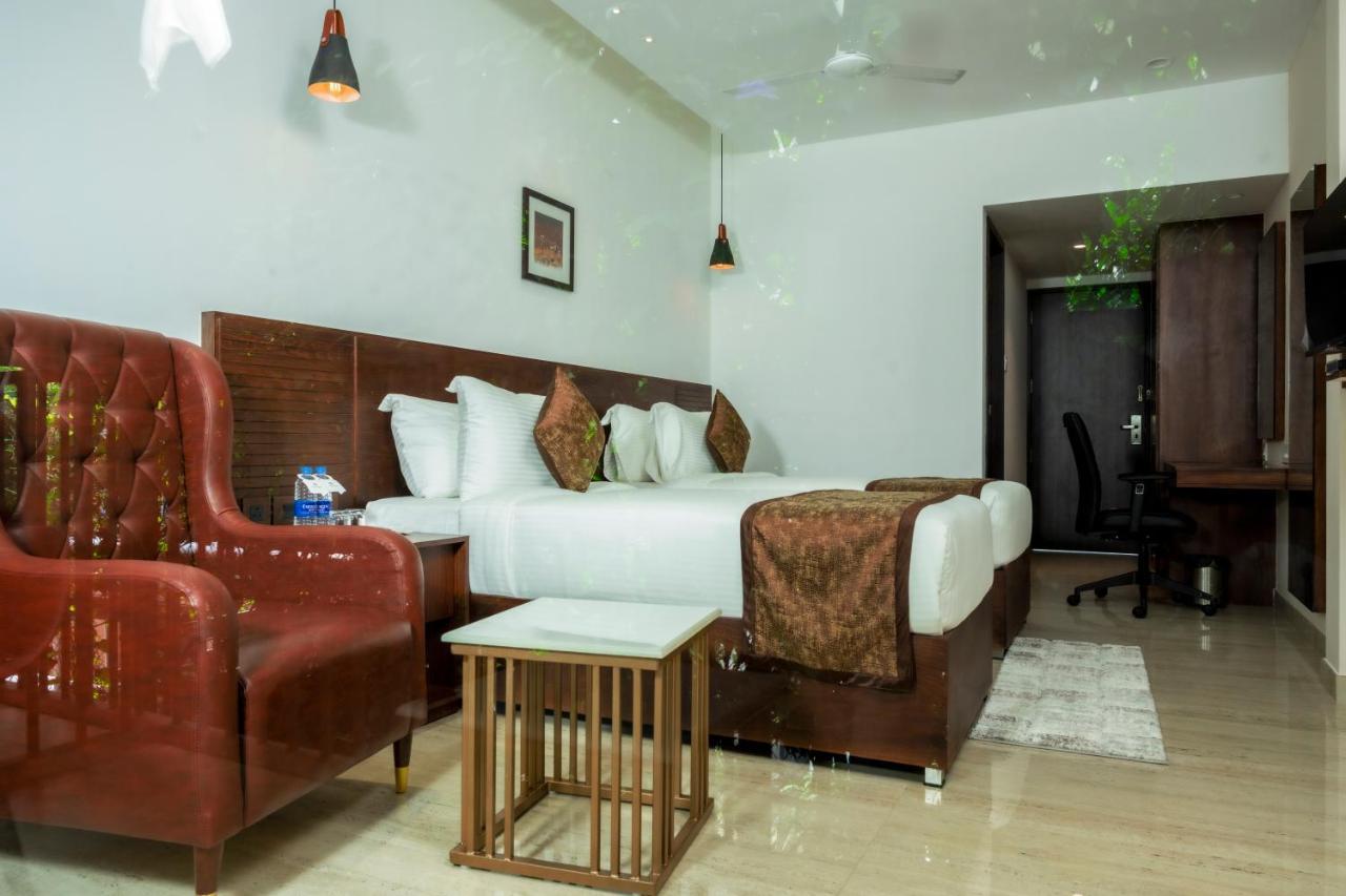 The Runway Hotel Kochi Eksteriør billede